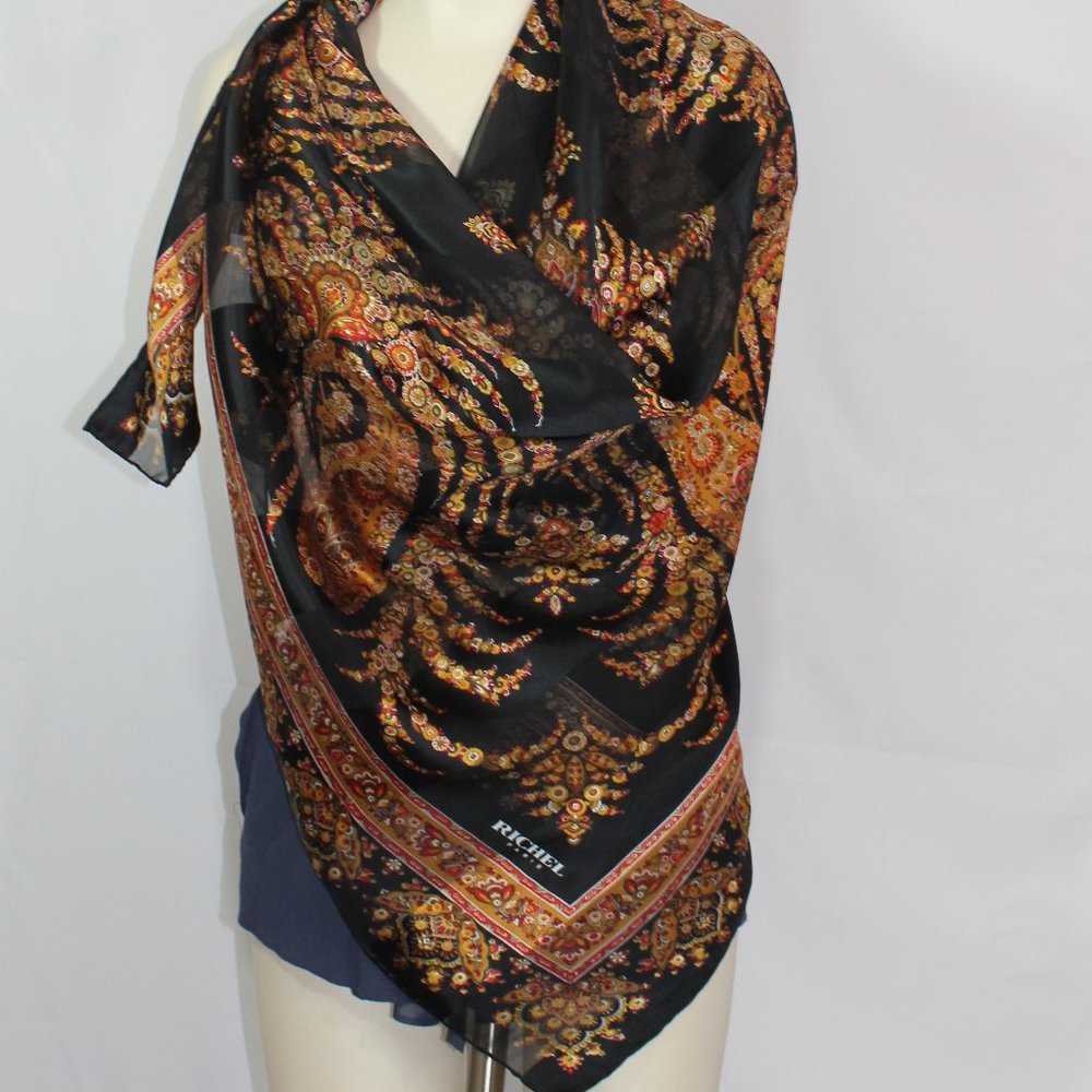 Richel Paris Silk  Scarf/ Wraps/Shawl VTG  Black with  paisley pattern   52"x52"